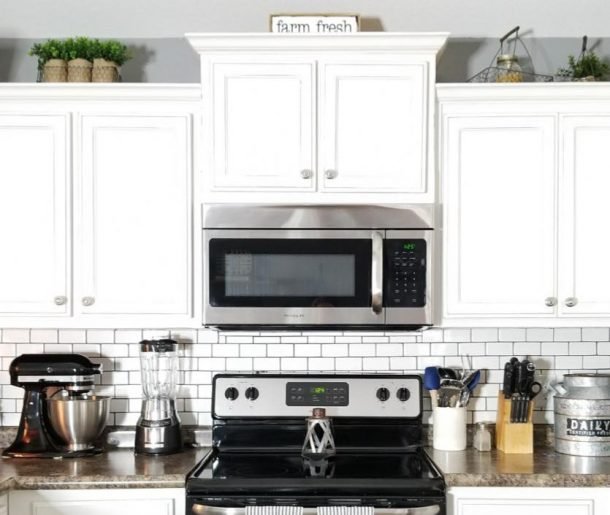 The Maker's Map - How to Subway Tile Backsplash