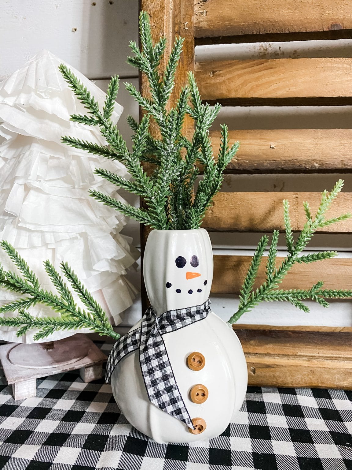 Dollar Tree Vase DIY Christmas Snowman Easy Christmas Decor
