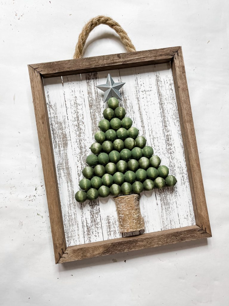 Wood Bead Christmas Tree Sign - Dollar Tree Craft Idea